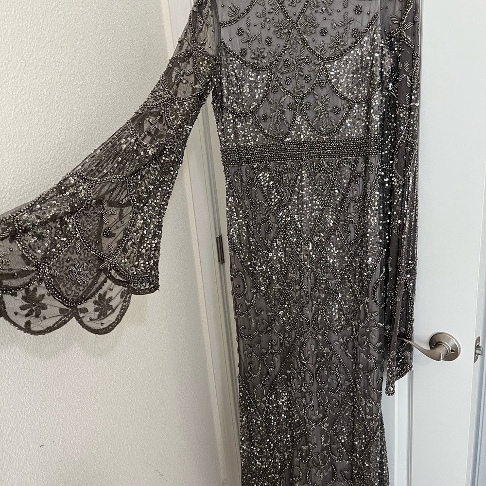 Modazehrada Elegant Grey Beaded Gown Modest Dress Evening gown